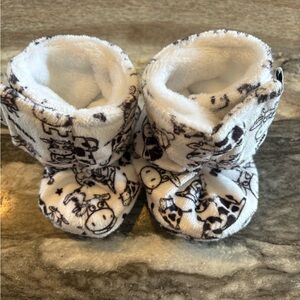 NWOT Bébé chaud fleece booties